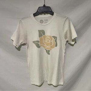 Women’s Cream Yellow Rose of Texas Graphic Short Sleeve Tee Size Small